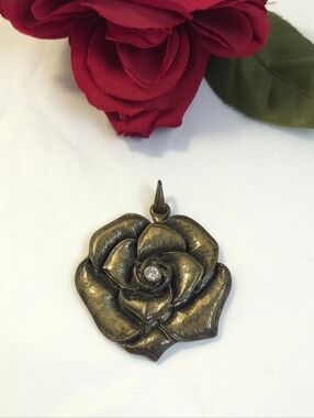 Large Vintage Style Bronze Crystal Flower Pendant or Charm